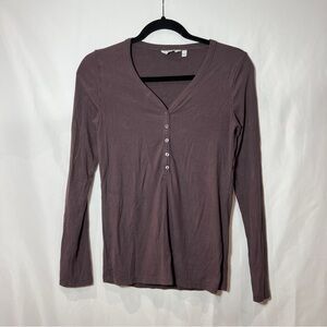 Reitmans Womens Long Sleeve V-Neck Ribbed Henley T Shirt in Grape Color Size XS